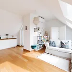 City Apartment Schloss Schoenbrunn & Terrace